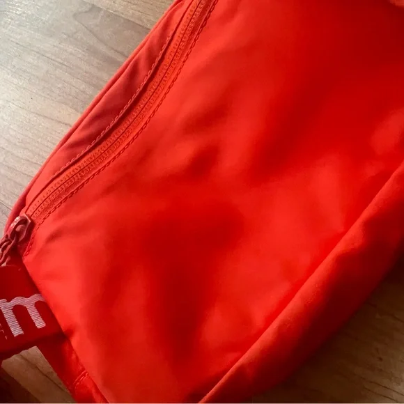 Lululemon everywhere belt bag solar/orange - Picture 5 of 5